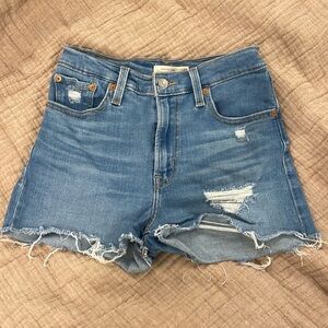 Levi’s high rise denim shorts